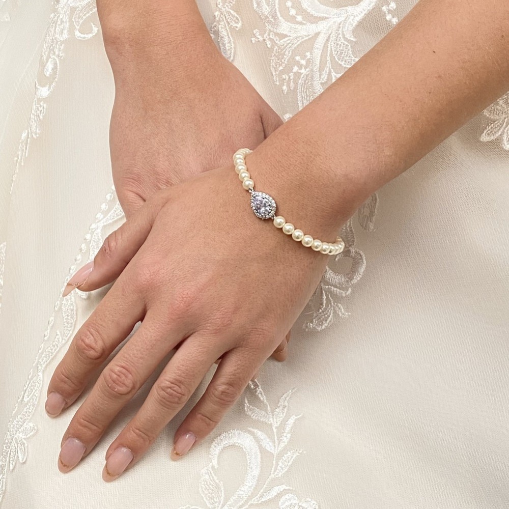 Photograph of Desiree Chic Pearl Wedding Bracelet (Silver)