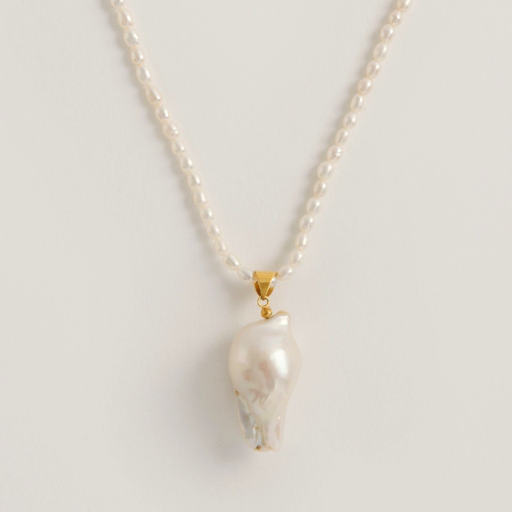 Photograph: Freya Rose Rice Pearl Necklace with Large Baroque Pearl Pendant