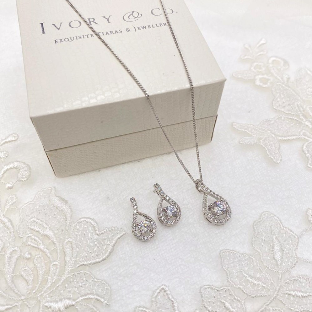 Photograph of Ivory and Co Eternity Crystal Bridal Jewellery Set