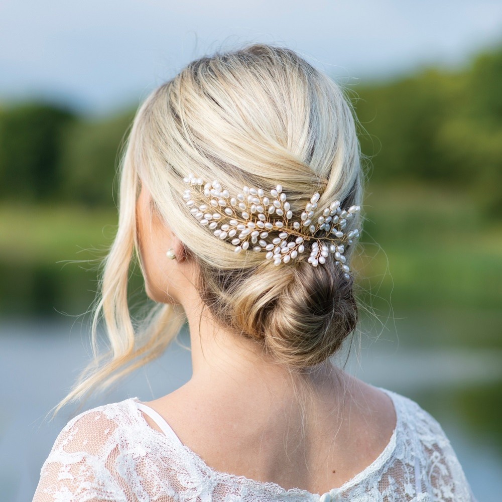 Photograph of Ivory and Co Golden Seaspray Pearl Cluster Bridal Hair Comb