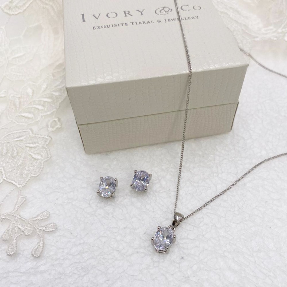 Photograph of Ivory and Co Rapture Crystal Bridal Jewellery Set