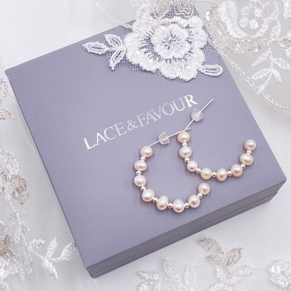 Lace and deals favour earrings