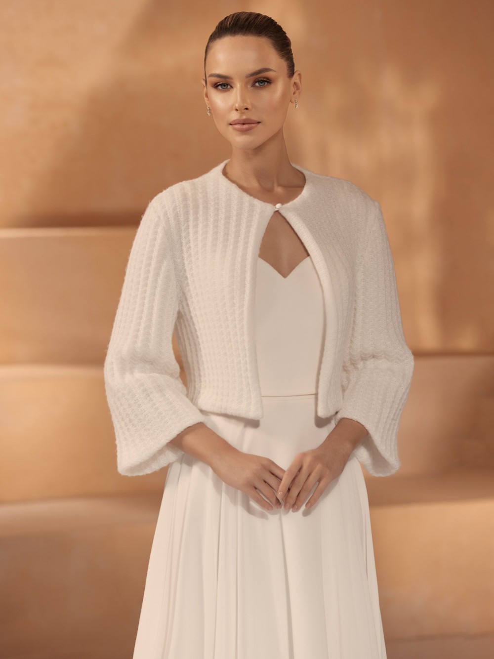 bianco-ivory-knitted-three-