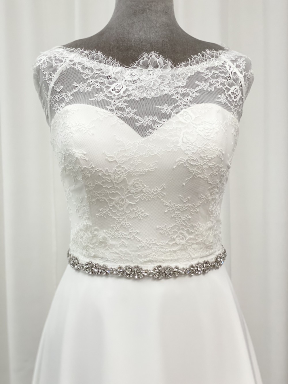 Perfect Bridal Elodie Slim Crystal Embellished Floral Dress Belt