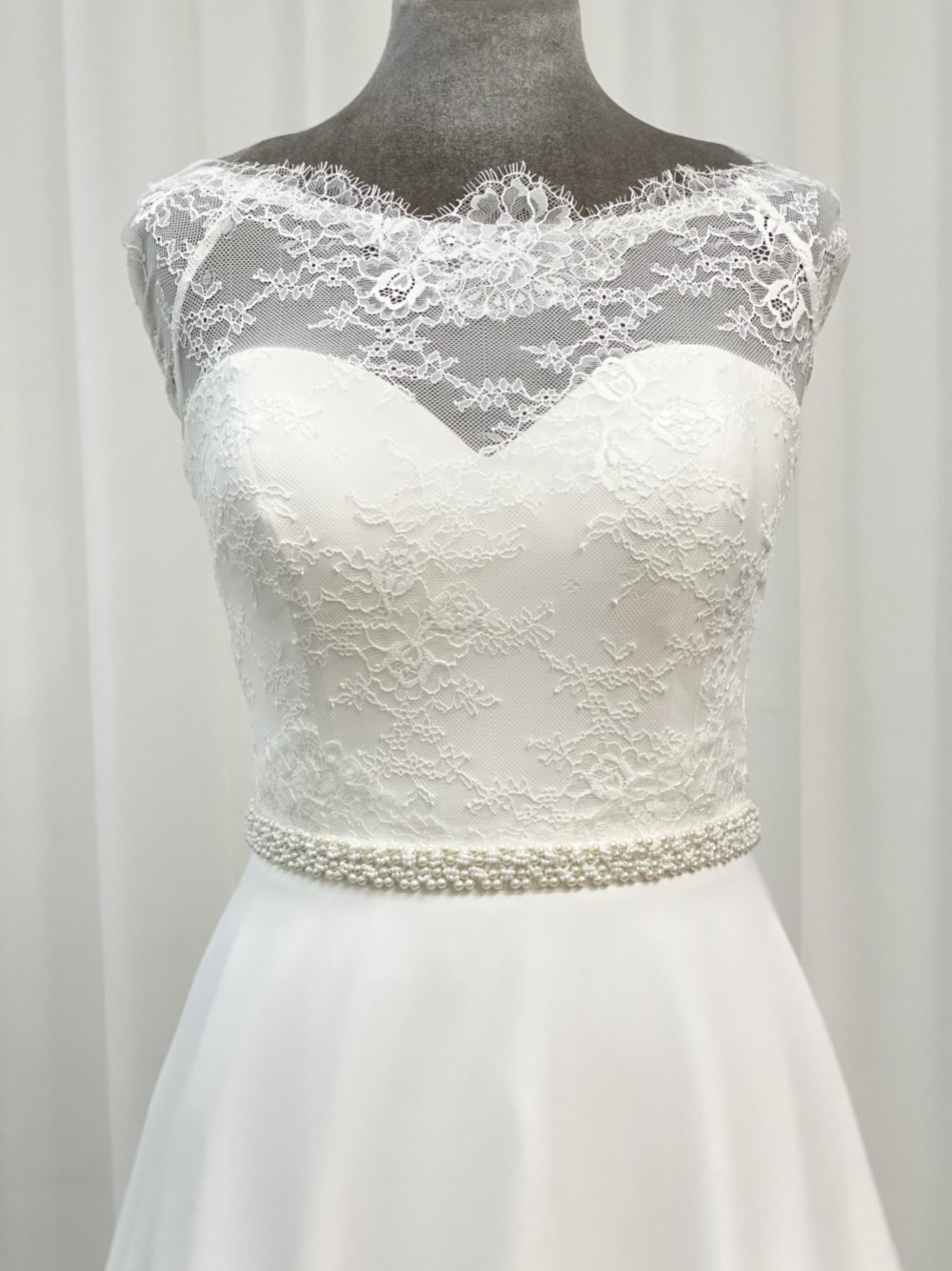 Photograph: Perfect Bridal Odessa Pearl and Beaded Wedding Belt