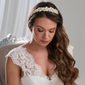 Fotografia: Arianna Tiara da sposa bassa con perle AR789