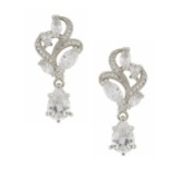 Photograph: Boucles d'oreilles mariage vintage en cristal (argent)