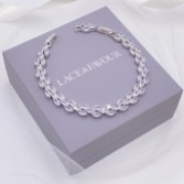 Fotografia: Bracciale nuziale Beaumont con zirconia cubica