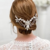 Fotograf: Chatsworth Statement Kristall Hochzeit Kopfstück