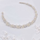 Fotograf: Delilah Crystal Blätter und Perlen Hochzeit Haarstrang