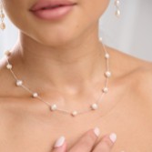 Photograph: Elenoa Dainty Pearl Chain Necklace