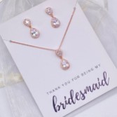 Photograph: ensemble de bijoux 'Thank You For Being My Bridesmaid' en or rose avec gouttes de cristal