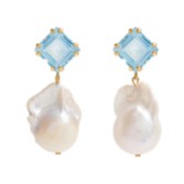 Photograph: Freya Rose Boucles d'oreilles pendantes en topaze bleue et perles baroques