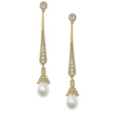 Photograph: Geneva Long Pearl Drop Wedding Ears (Gold)