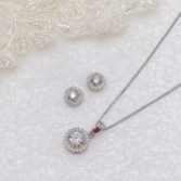 Photograph: Ivory and Co Balmoral Silver Wedding Jewellery Set