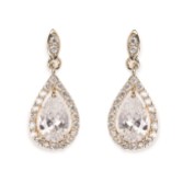 Photograph: Ivory and Co Belmont Crystal Drop Wedding Earrings (Gold)