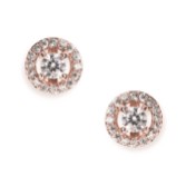 Photograph: Ivory and Co Boucles d'oreilles Balmoral en or rose et cristal