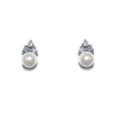 Photograph: Ivory and Co Boucles d'oreilles classiques en perles