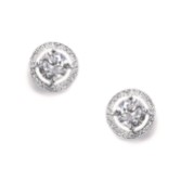 Photograph: Ivory and Co Boucles d'oreilles Hampton en zircon cubique