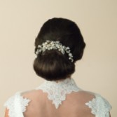 Photograph: Ivory and Co Gold Pearl Crescent Bridal Hair Comb