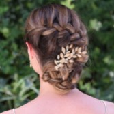 Photograph: Ivory and Co Pince à cheveux feuilles en hêtre cuivré bronze émaillé