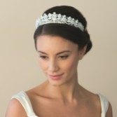 Fotografia: Ivory and Co Tiara da sposa Alexandra in argento impreziosita da cristalli