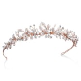 Fotografia: Ivory and Co Tiara da sposa Elfin in oro rosa smaltato con foglie e cristalli