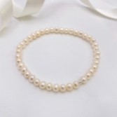 Photograph: Laisani Simple Freshwater Pearl Wedding Bracelet