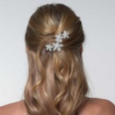 Photograph: Leilani Crystal Floral Hair Comb