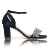 Fotografia: Perfect Bridal Alexa - Sandali con tacco a blocco impreziositi in raso blu scuro
