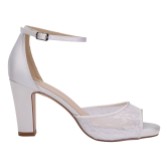 Photograph: Perfect Bridal Ashleigh Ivory Satin and Lace Block Heel Platform Sandals (Sandales à talon bloc en satin et dentelle)