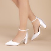 Photograph: Perfect Bridal Detachable Crystal Ankle Straps