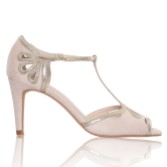 Photograph: Perfect Bridal Esme - Chaussures à barre en T en daim blush et en or scintillant