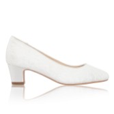 Fotografia: Perfect Bridal Melanie - Scarpe da tribunale con tacco a blocco in pizzo avorio colorabile