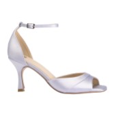 Fotograf: Perfect Bridal Misha Blue Satin Square Toe Mid Heel Sandals