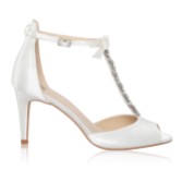 Photograph: Perfect Bridal Phoenix Dyeable Ivory Satin Crystal T-Bar Sandals with Bow Detail (Sandales à barre en T en satin ivoire avec nœud)