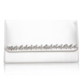 Photograph: Perfect Bridal Pochette en satin ivoire teintable et cristal Yvette