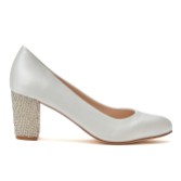Photograph: R Collection Eloise Ivory Satin Sparkly Block Heel Court Shoes
