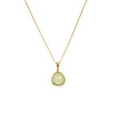 Photograph: Sarah Alexander Pendentif or Prehnite citronnelle