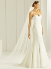 Photograph: Bianco Ivory Plain Single Tier Cathedral Veil with Cut Edge S261