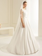 Photograph: Bianco Single Tier Fine Lace Edge Full Length Veil S242