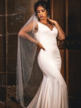 Photograph: Perfect Bridal Ivory Single Tier Pencil Edge Scattered Pearl Veil