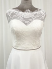 Fotograf: Perfect Bridal Rhiannon Thin Sparkly Diamante Kleid Gürtel