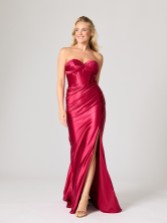 Fotograf: Tiffanys Jersey Red TFY Prom Dress