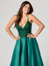 Photograph: Tiffanys Marissa Vert foncé TFY Robe de bal de fin d'année