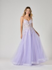 Fotografia: Tiffanys Quinn Lilac TFY Prom Dress
