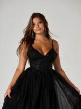 Fotograf: Tiffanys Robyn Schwarz TFY Abschlussballkleid