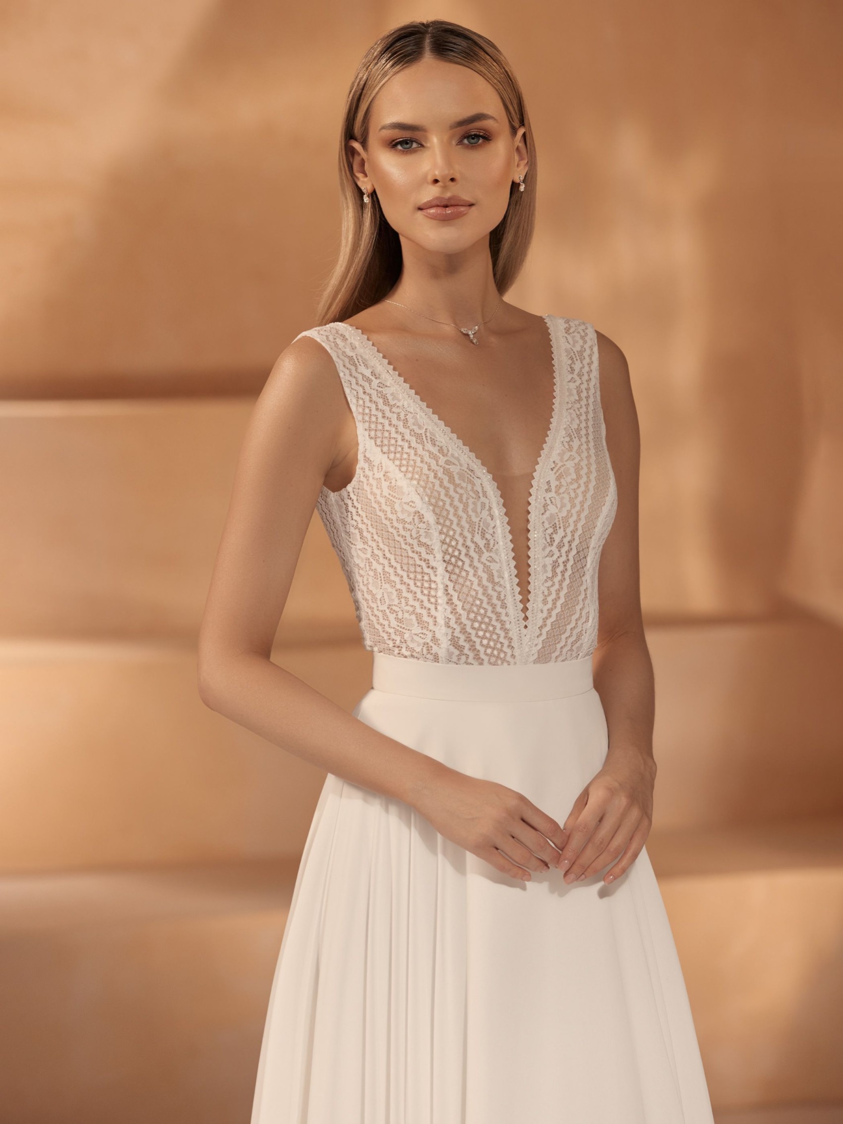 Bianco Ivory Lace 3/4 Sleeve Bridal Bodysuit E438