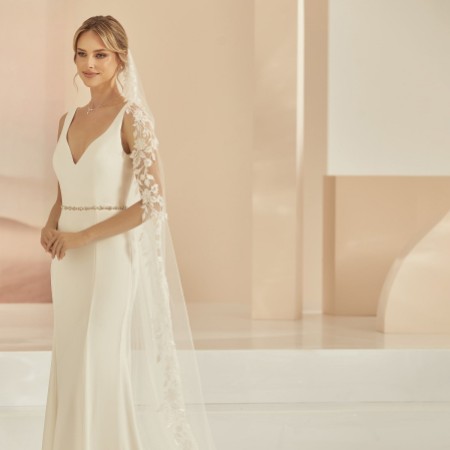 Bianco Ivory Single Tier Chapel Veil with Full Floral Lace Edge S408