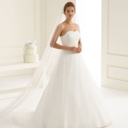 Bianco Ivory Single Tier Satin Edge Cathedral Veil S153